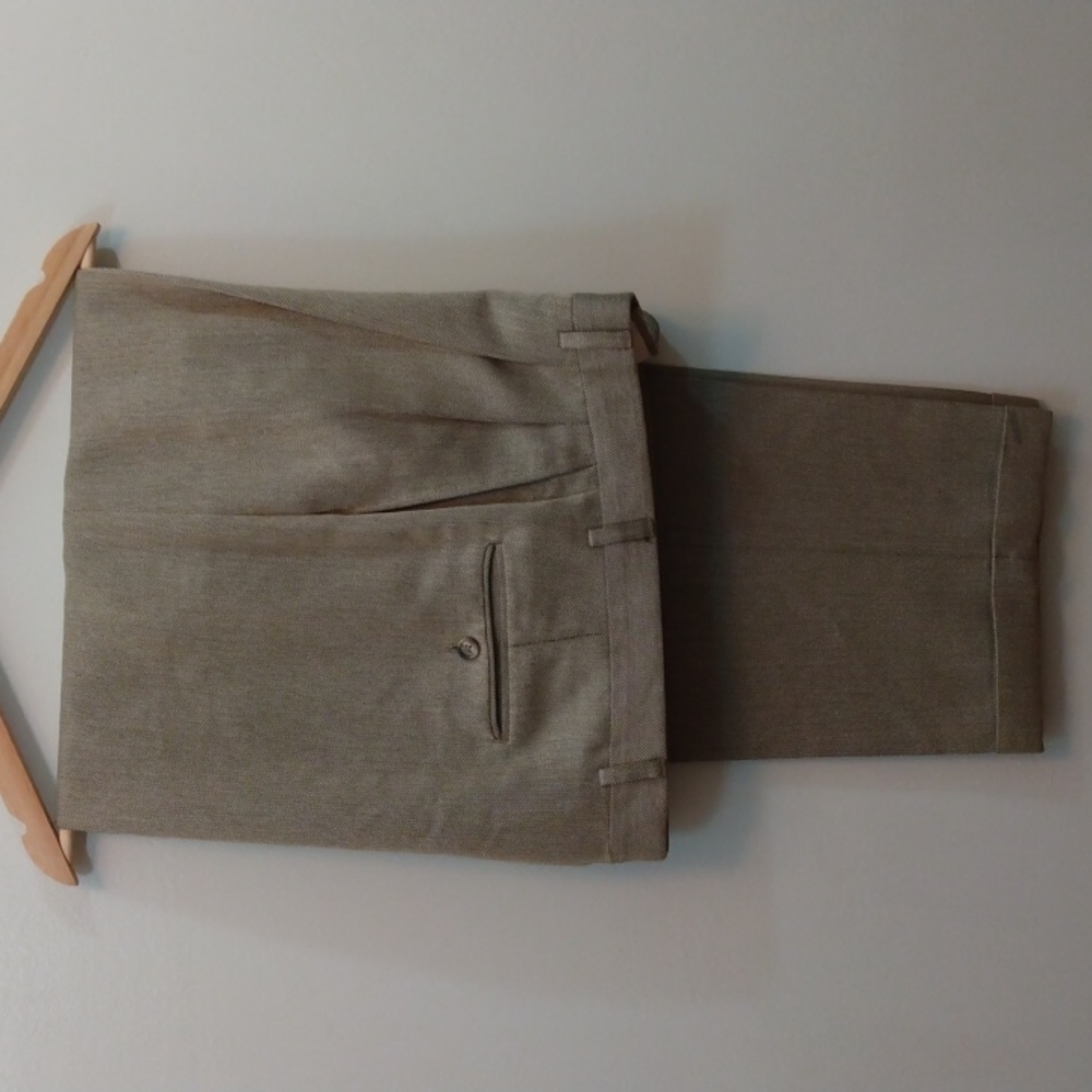 Linea Naturale Tan Dress Pants 36 - 29.25"